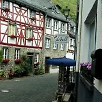 Ferienhaus Waldhaus Nearby Nürburgring Bongard