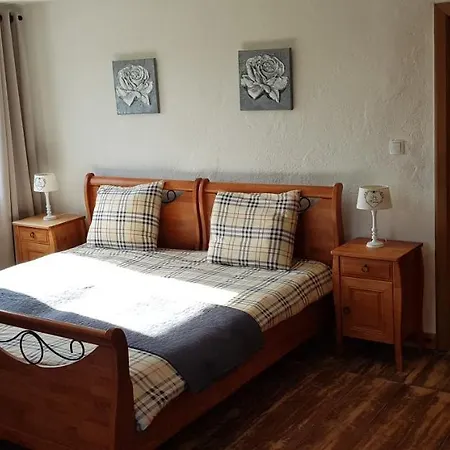 Waldhaus Nearby Nuerburgring Holiday home *